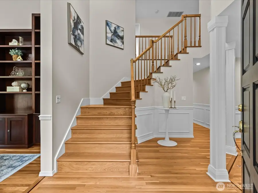430 10th Street S, Kirkland, WA 98033 - #2