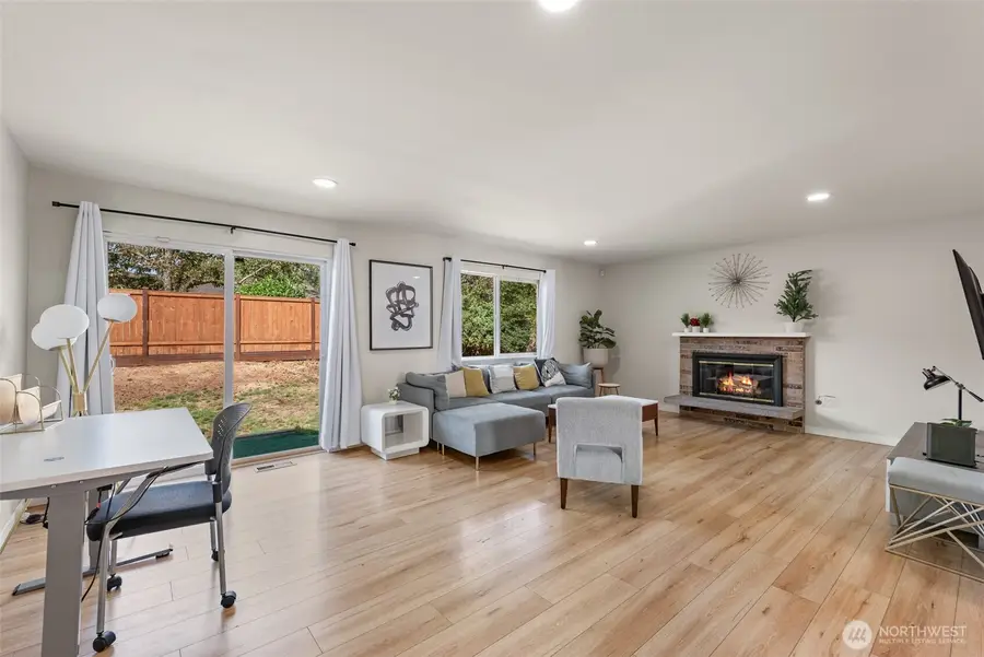 7203 123rd Avenue Se, Newcastle, WA 98056 - #3