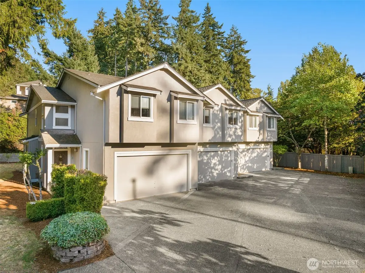 1102 Bellevue Way Se #2, Bellevue, WA 98004 - #1