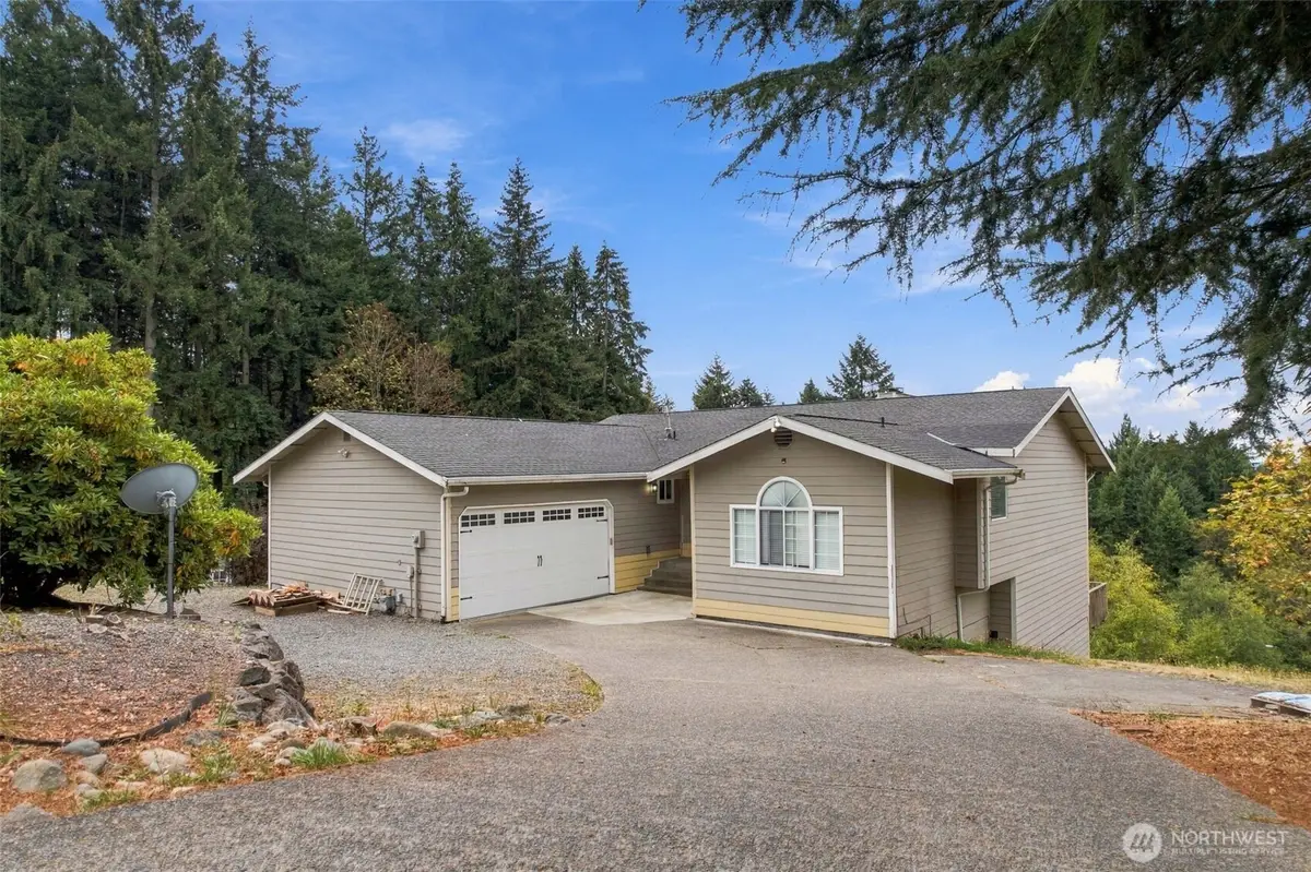 16408 39th St Court E, Lake Tapps, WA 98391 - #1