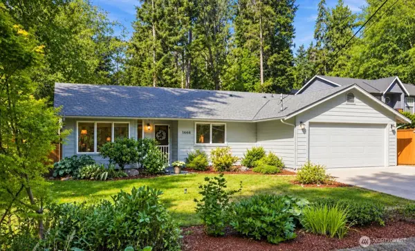 1666 Vine Maple Lane, Camano Island, WA 98282