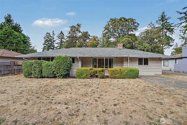 769 121st St S, Tacoma, WA 98444