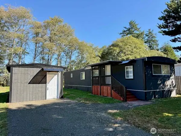210 E Rain Street, Ocean Shores, WA 98569