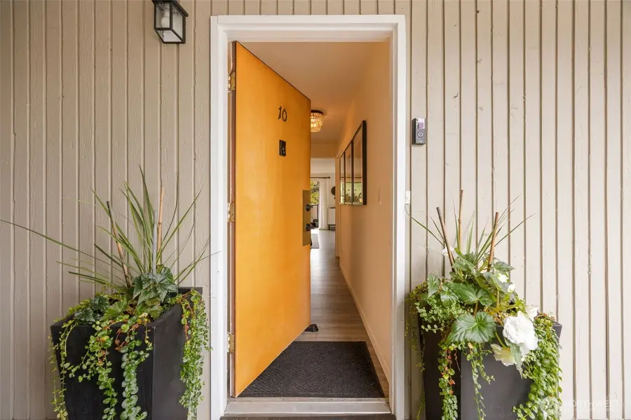 8701 35th Avenue Ne #10, Seattle, WA 98115 - #2