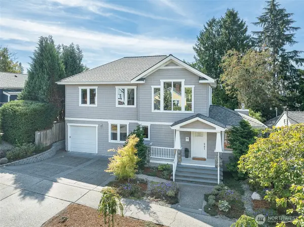 4115 SW Kenyon Street, Seattle, WA 98136