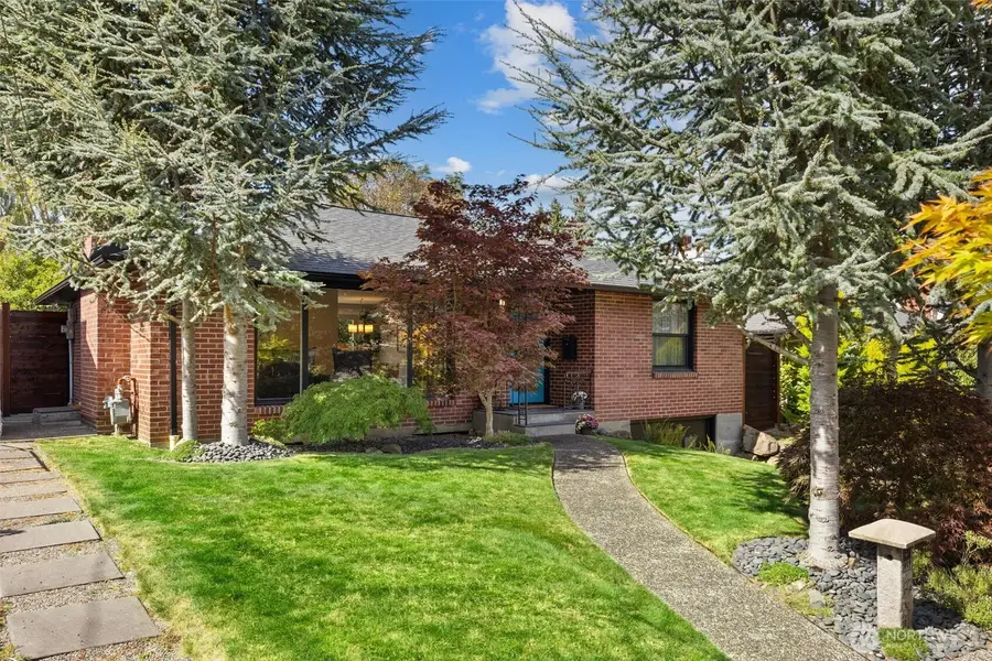 3429 40th Avenue W, Seattle, WA 98199 - #3