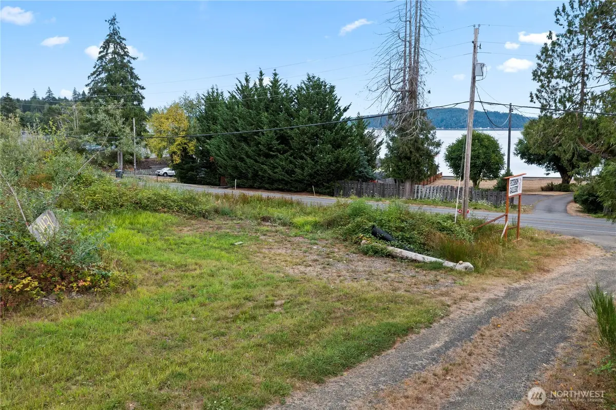 21431 N Us Hwy 101, Hoodsport, WA 98548 - #1