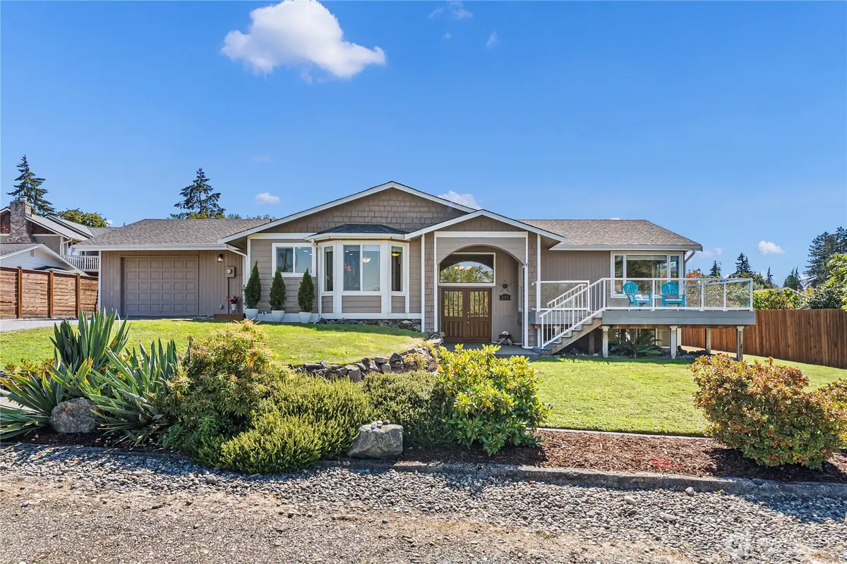 210 Champion Street, Steilacoom, WA 98388 - #1