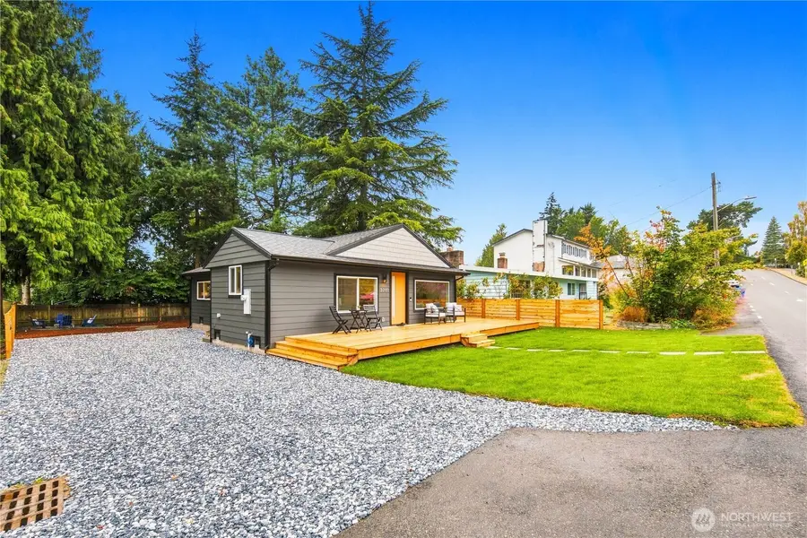 3701 SW 105th Street, Seattle, WA 98146 - #3