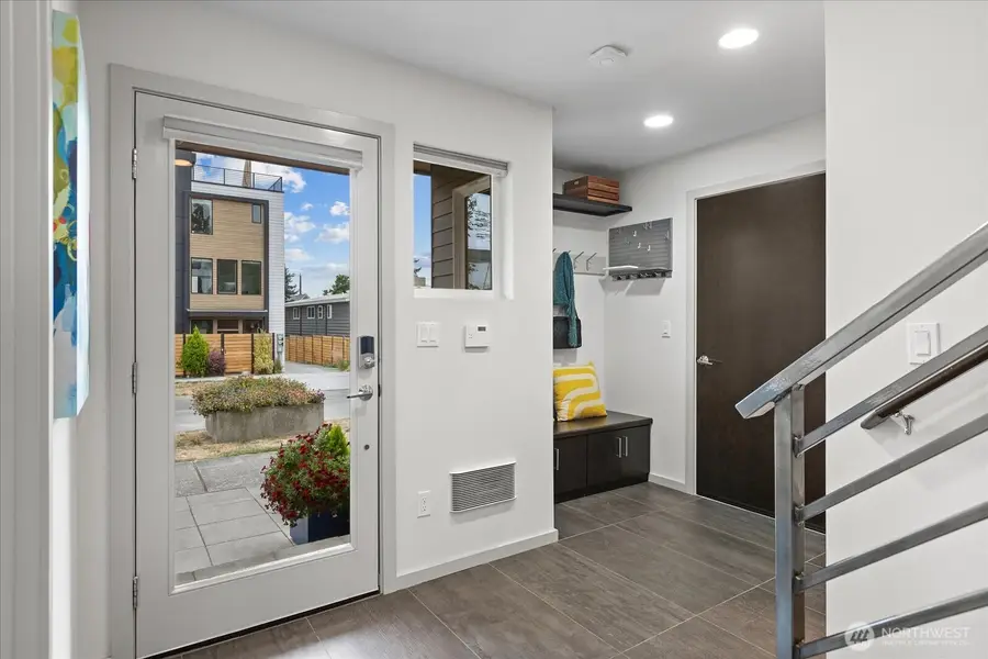 2426 NW 64th Street #C, Seattle, WA 98107 - #3