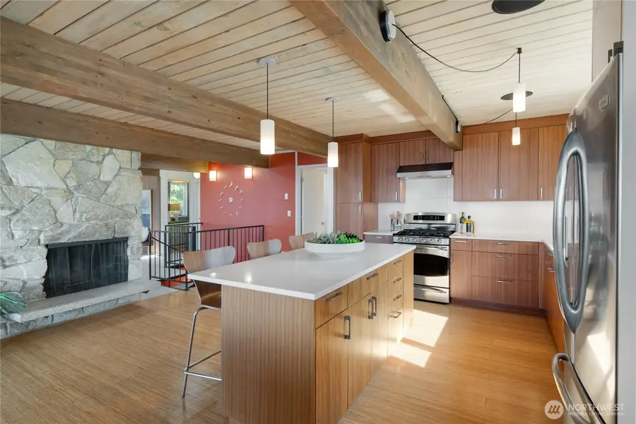 2730 53rd Avenue Sw, Seattle, WA 98116 - #3
