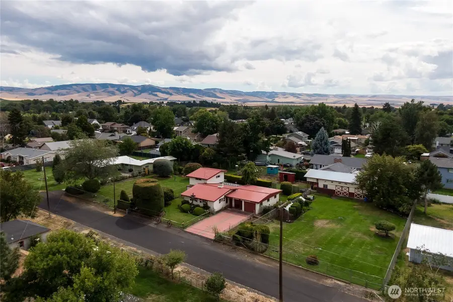 1850 Delmont Street, Walla Walla, WA 99362 - #2