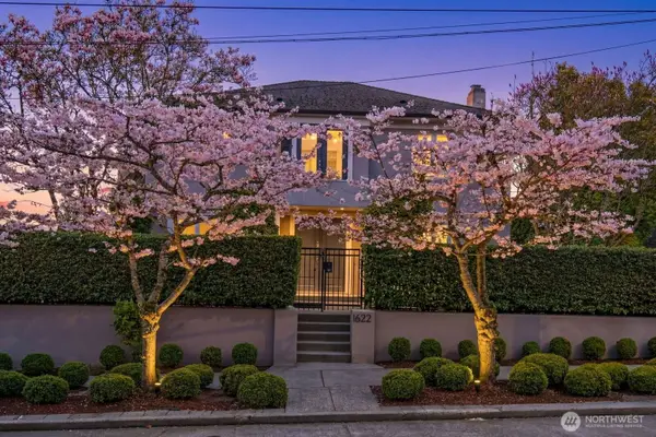 1622 5th Avenue N, Seattle, WA 98109