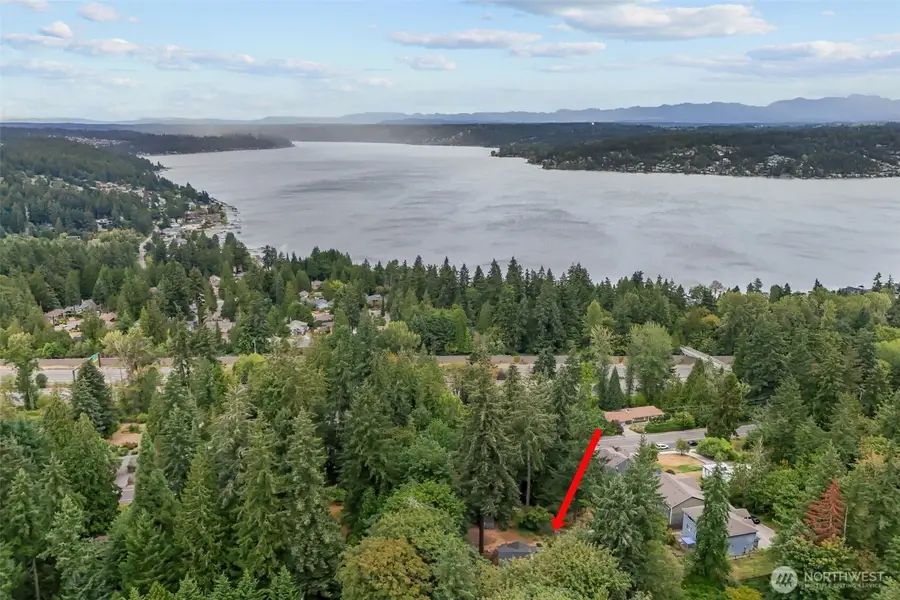 16931 SE Newport Way, Bellevue, WA 98006 - #3