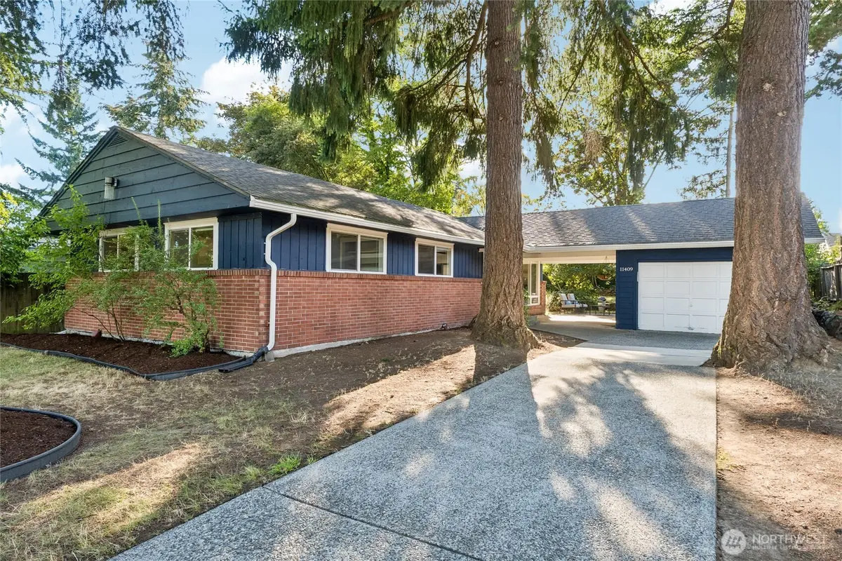 11409 11th Avenue Sw, Seattle, WA 98146 - #1