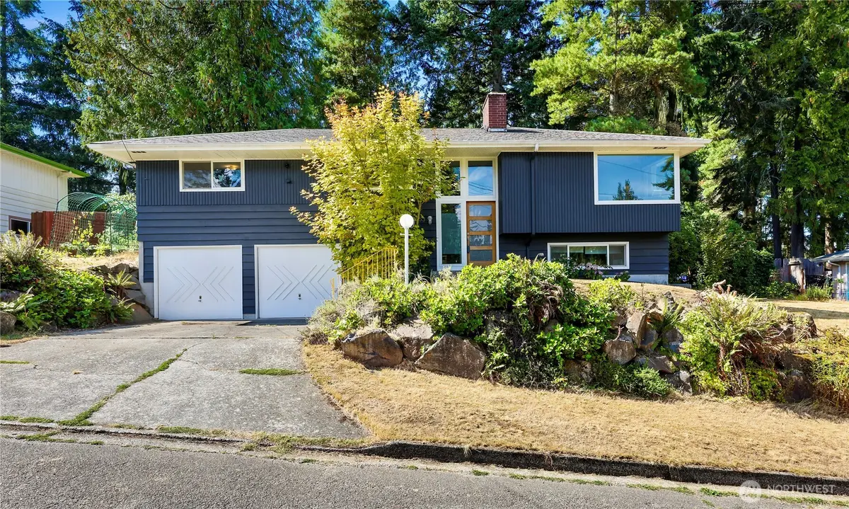17553 7th Avenue Ne, Shoreline, WA 98155 - #1