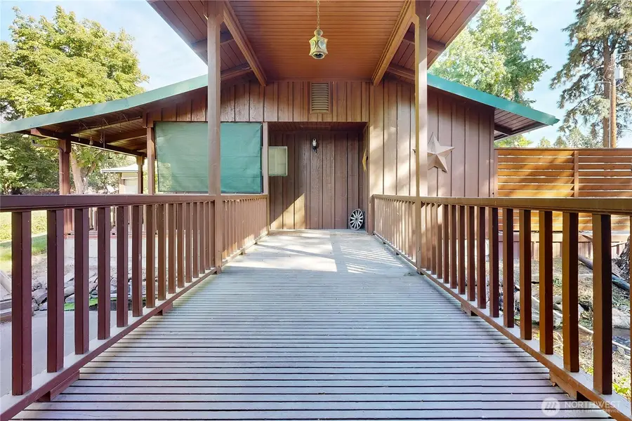 1240 SE 12th Street, College Place, WA 99324 - #3