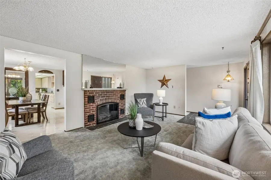 13742 39th Avenue Ne, Seattle, WA 98125 - #3
