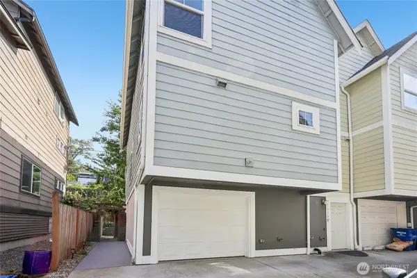 5030 Delridge Way Sw #A, Seattle, WA 98106