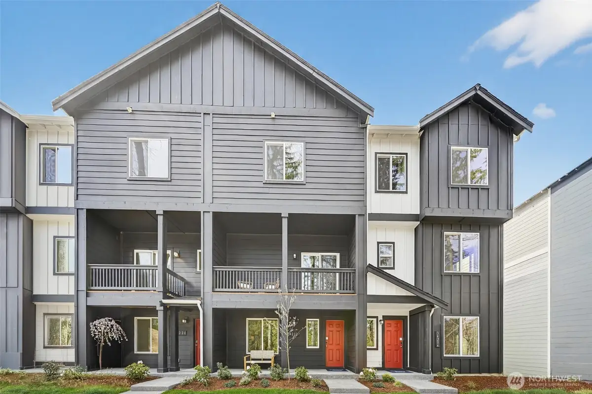 34163 Pinnacle Peak Avenue Se, Black Diamond, WA 98010 - #1