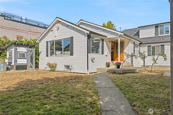 8012 25th Avenue Nw, Seattle, WA 98117
