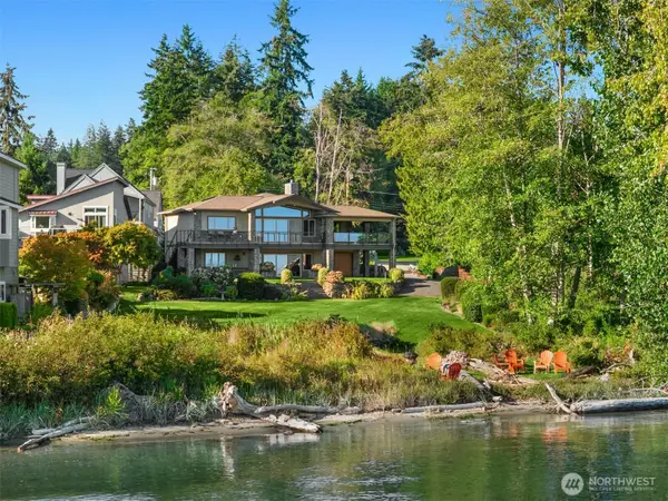 10737 NE West Kingston Road, Kingston, WA 98346