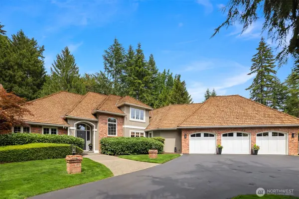 22008 NE 66th Place, Redmond, WA 98053