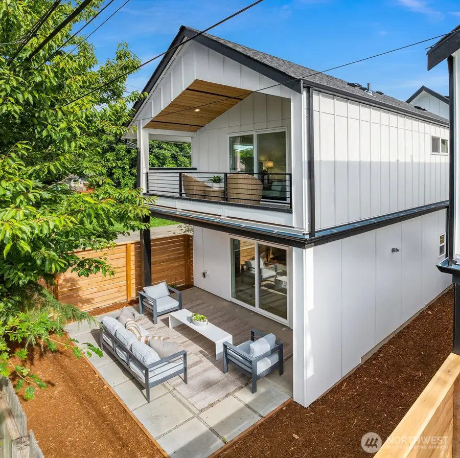 9008 5th Avenue S, Seattle, WA 98108 - #2