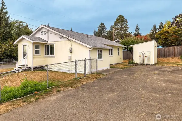 2703 Maple Street, Bremerton, WA 98310
