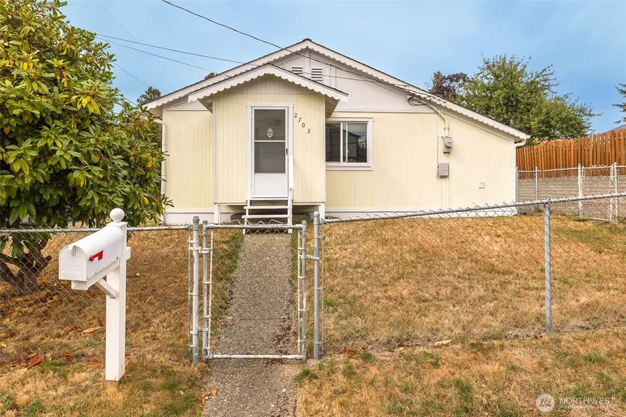 2703 Maple Street, Bremerton, WA 98310 - #2