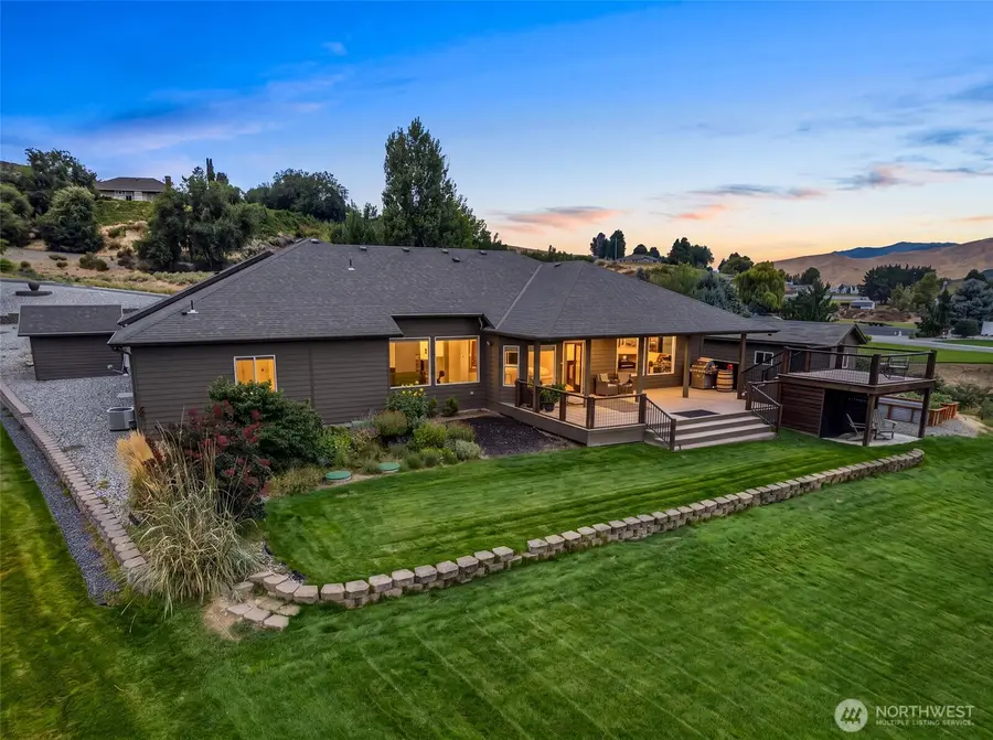 3045 Eastview Lane, Wenatchee, WA 98801 - #3