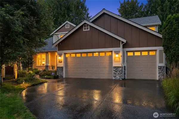 17522 SE 186th Way, Renton, WA 98058