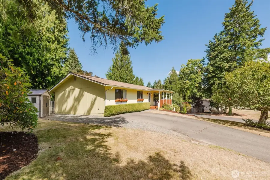 735 NW Firglade Drive, Bremerton, WA 98311 - #3
