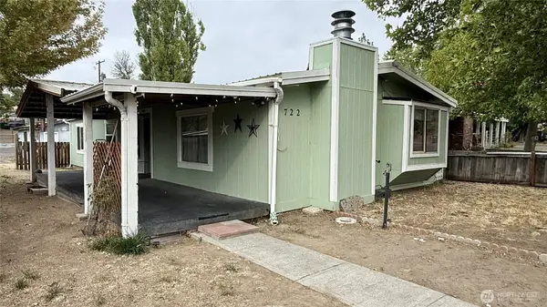 722 NE 2nd, Soap Lake, WA 98851