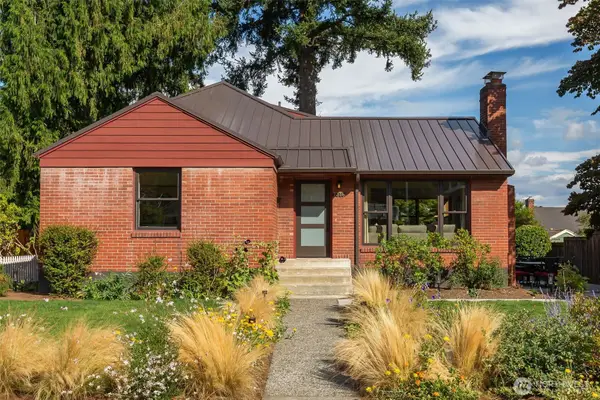 7318 54th Avenue Ne, Seattle, WA 98115