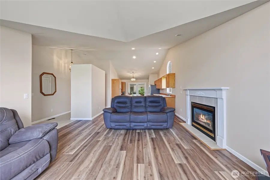 7800 Olmstead Court, Yakima, WA 98903 - #2