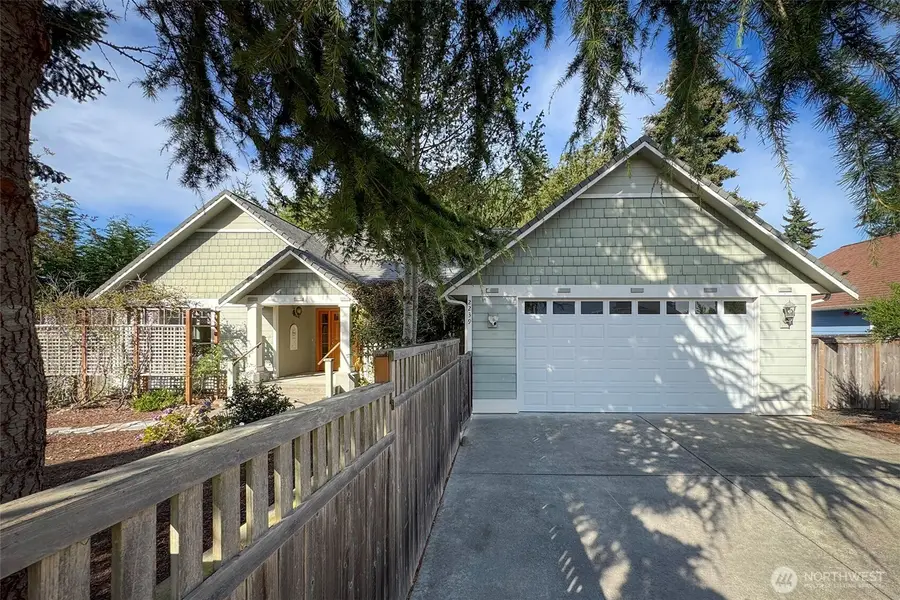 2239 W Sixteenth Street, Port Angeles, WA 98363 - #3