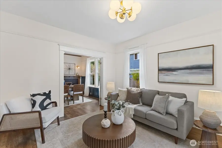734 N 75th Street, Seattle, WA 98103 - #3