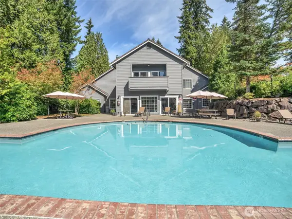 15433 Country Club Drive #C104, Mill Creek, WA 98012
