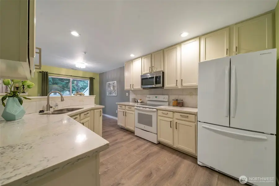 4802 Nassau Avenue Ne #23, Tacoma, WA 98422 - #3