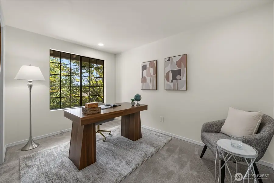 8615 139th Avenue Ne, Redmond, WA 98052 - #3