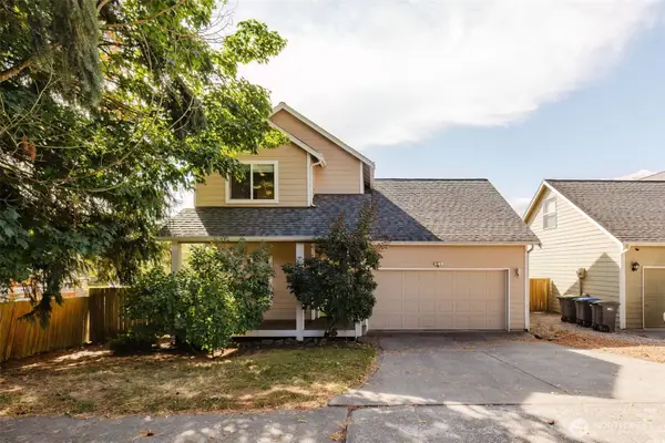 7037 Whistle Lane Ne, Bremerton, WA 98311