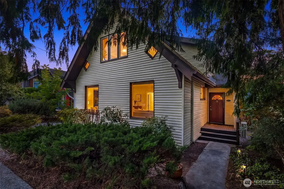 6827 28th Avenue Ne, Seattle, WA 98115 - #1
