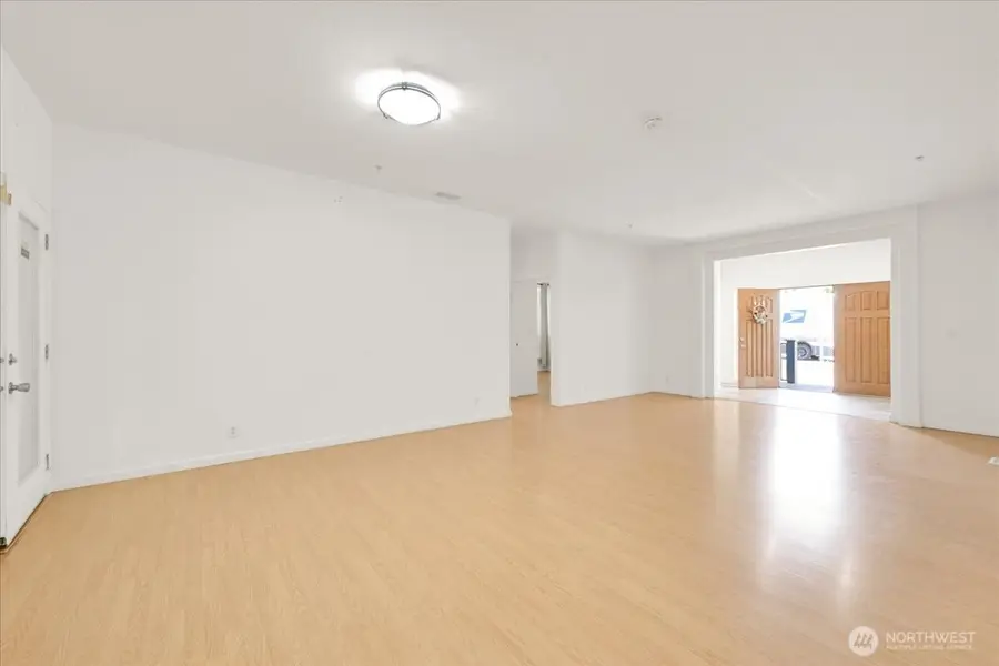11516 85th Avenue S, Seattle, WA 98178 - #2