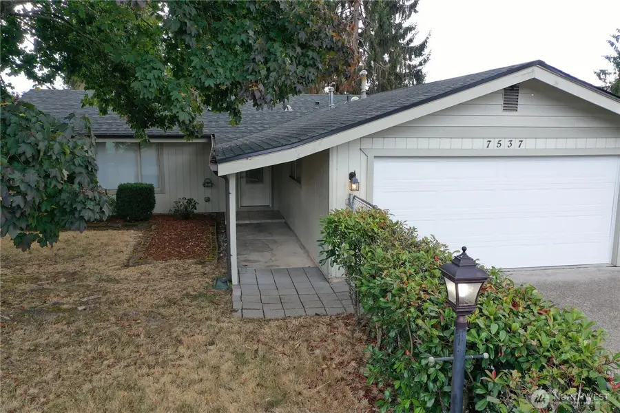 7537 12th Avenue Ne, Olympia, WA 98516 - #3