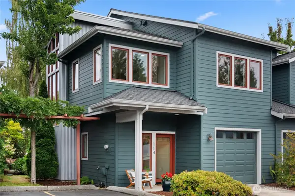 114 Jacolet Lane Nw, Bainbridge Island, WA 98110