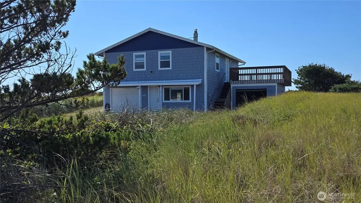 33211 G Street, Ocean Park, WA 98640 - #1