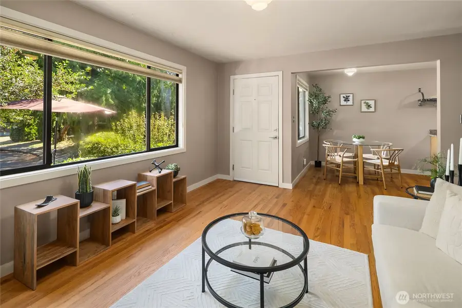 10021 7th Avenue Nw #Apt B, Seattle, WA 98177 - #3