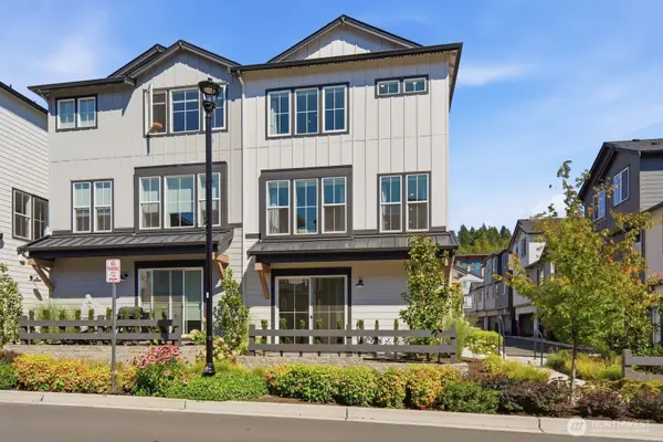 14314 148th Place Ne #28, Woodinville, WA 98077