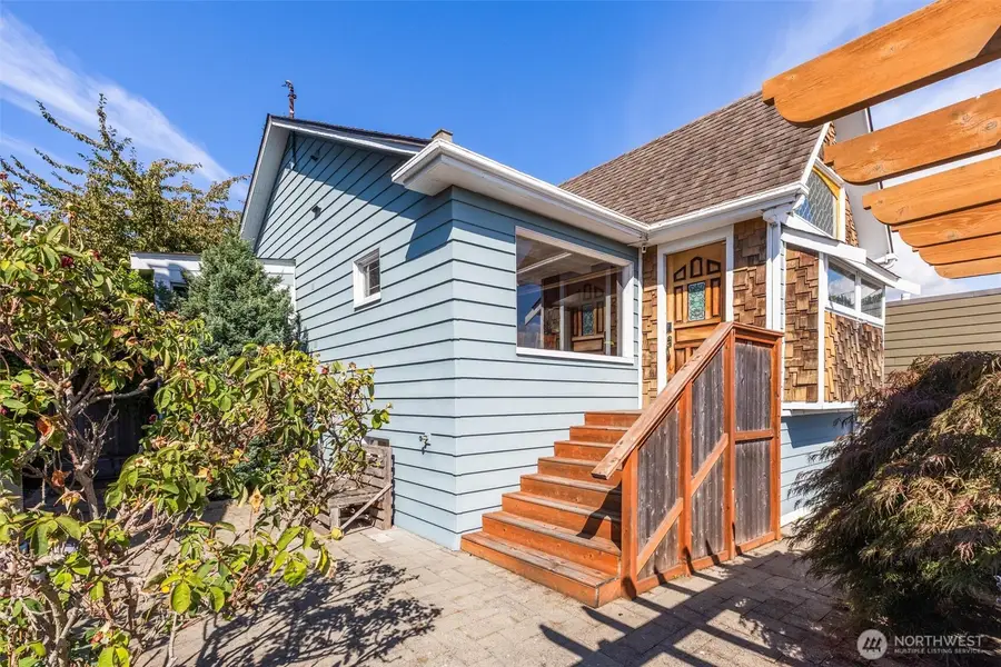 712 NW 65th Street, Seattle, WA 98117 - #2